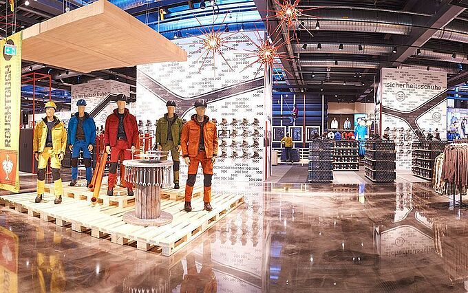 REGUPOL safety tiles in Engelbert Strauss store