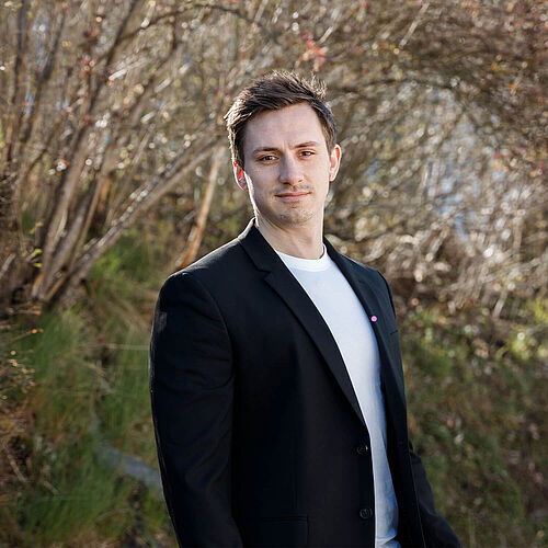 Adrian Kasparek Adrian Kasparek